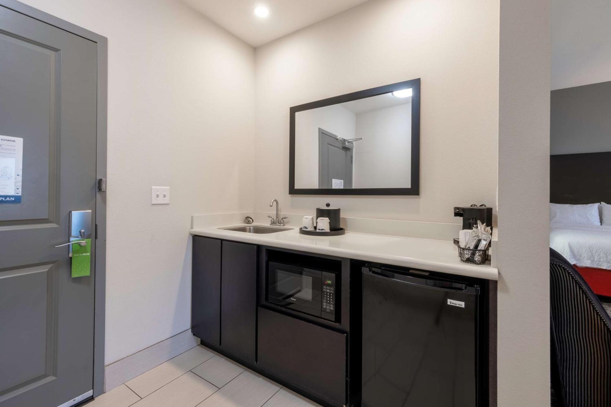 Hampton Inn & Suites Dupont Luaran gambar